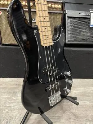 Squier - 037-8553-506 2